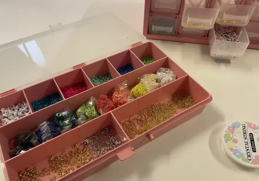 Sorteerdoos met 7 vakken roze